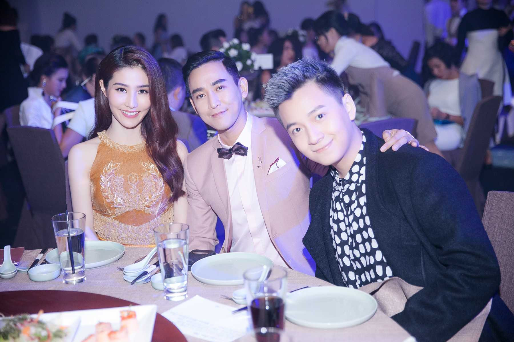 Diễm My 9x được vinh danh 'Diễn viên trẻ có phong cách triển vọng'