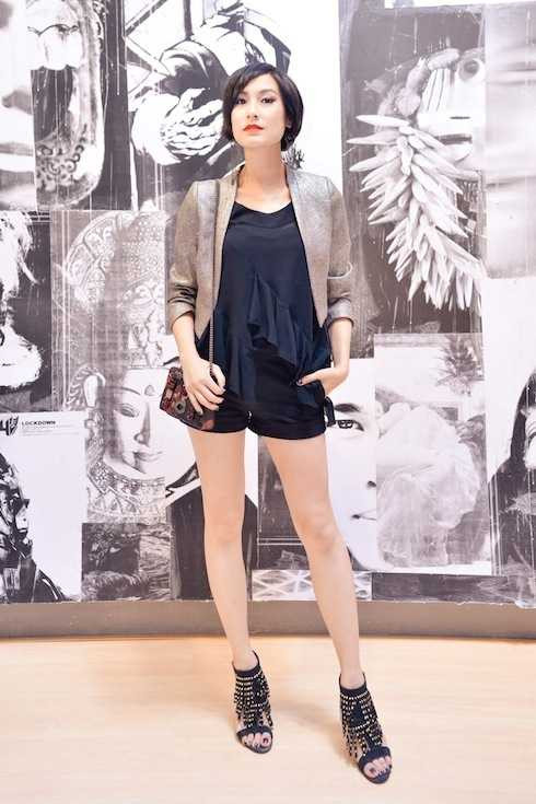 Kathy Uyên cũng có mặt tại sự kiện.