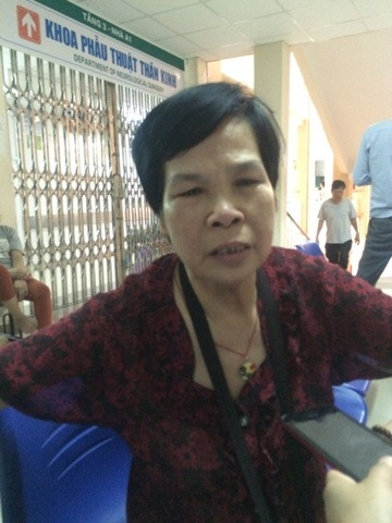 Bà Mười đau đớn kể với PV về việc con gái bị chồng cũ chặn đánh.