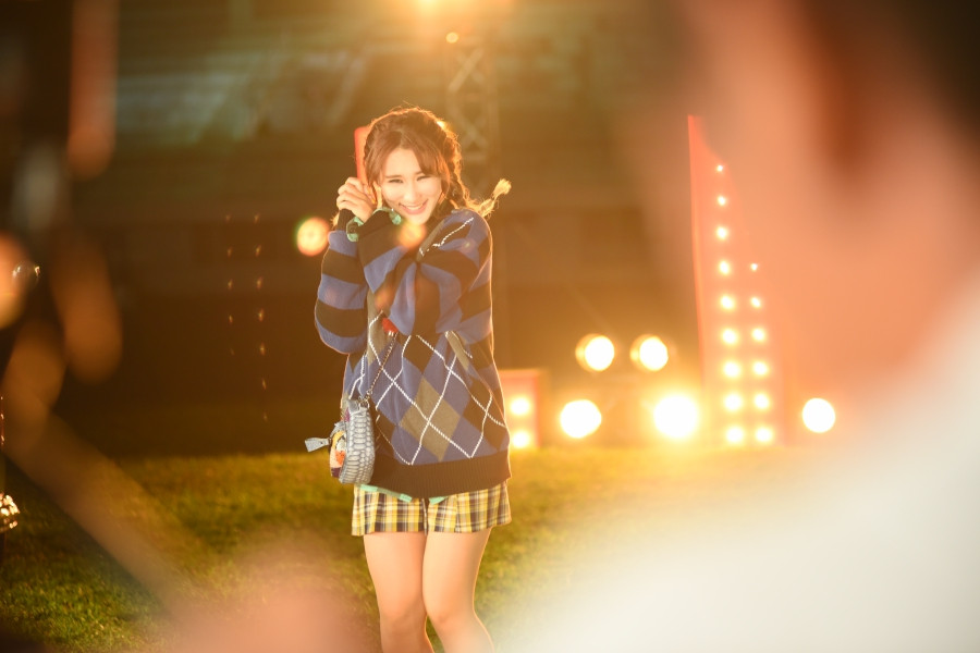 Đông Nhi tận tình chăm sóc, viết nhạc cho tân binh đậm phong cách Hàn