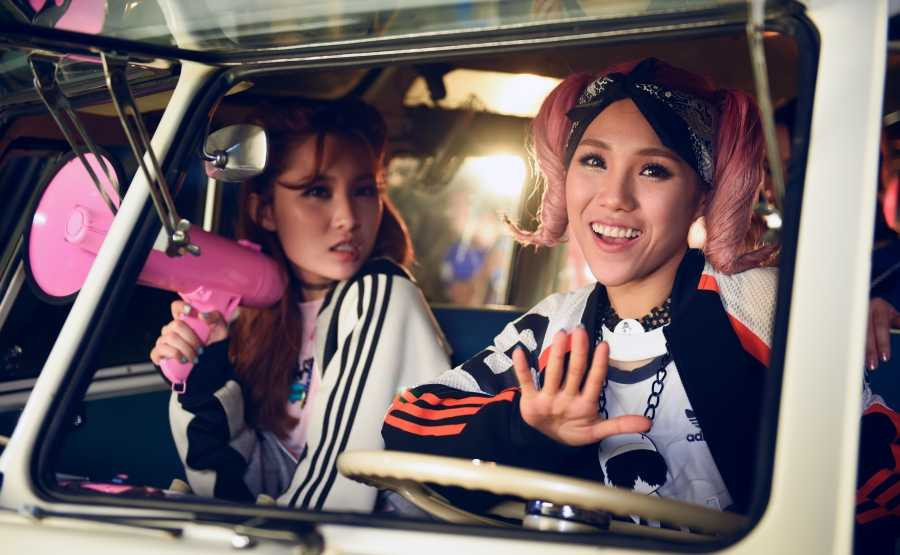 Đông Nhi tận tình chăm sóc, viết nhạc cho tân binh đậm phong cách Hàn