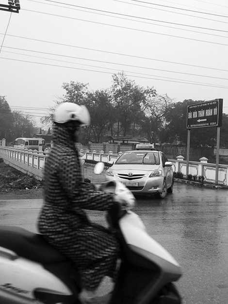 Nhiều người đã phải bỏ nghề vì sợ. Nhiều người đã phải bỏ nghề vì sợ.