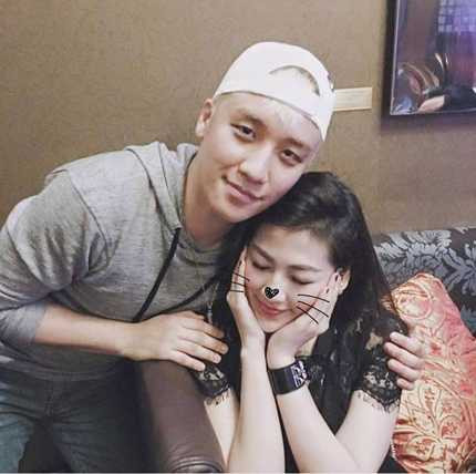 Seungri thân thiết bên Á hậu Tú Anh