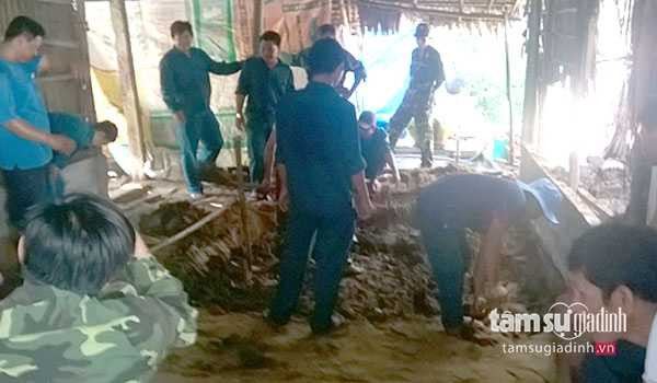 Buổi khai quật hài cốt