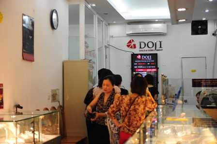 Giá vàng hôm nay 9/5 thay đổi chóng mặt Giá vàng hôm nay 9/5 thay đổi chóng mặt