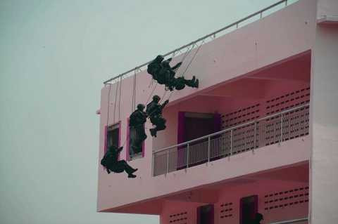 Lực lượng đặc nhiệm ADMM+ tấn công tòa nhà có khủng bố