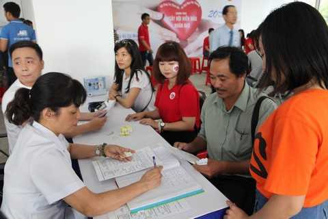 MB chung tay sẻ chia với cộng đồng