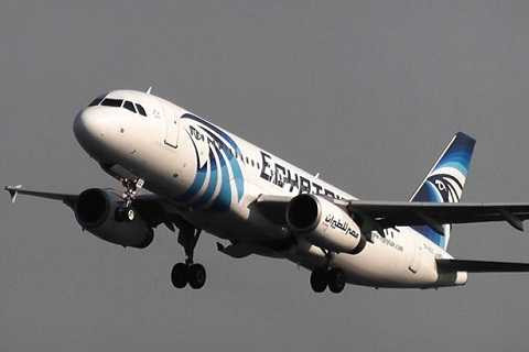 Một chiếc máy bay của EgyptAir Một chiếc máy bay của EgyptAir