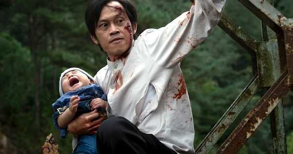 Tạo hình hung tợn bất thường của Hoài Linh trong Mặt nạ máu.