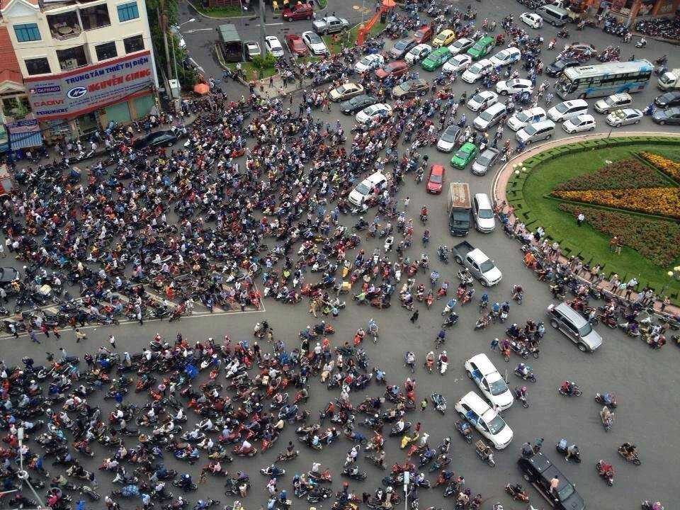 Biển người chờ đón ông Obama