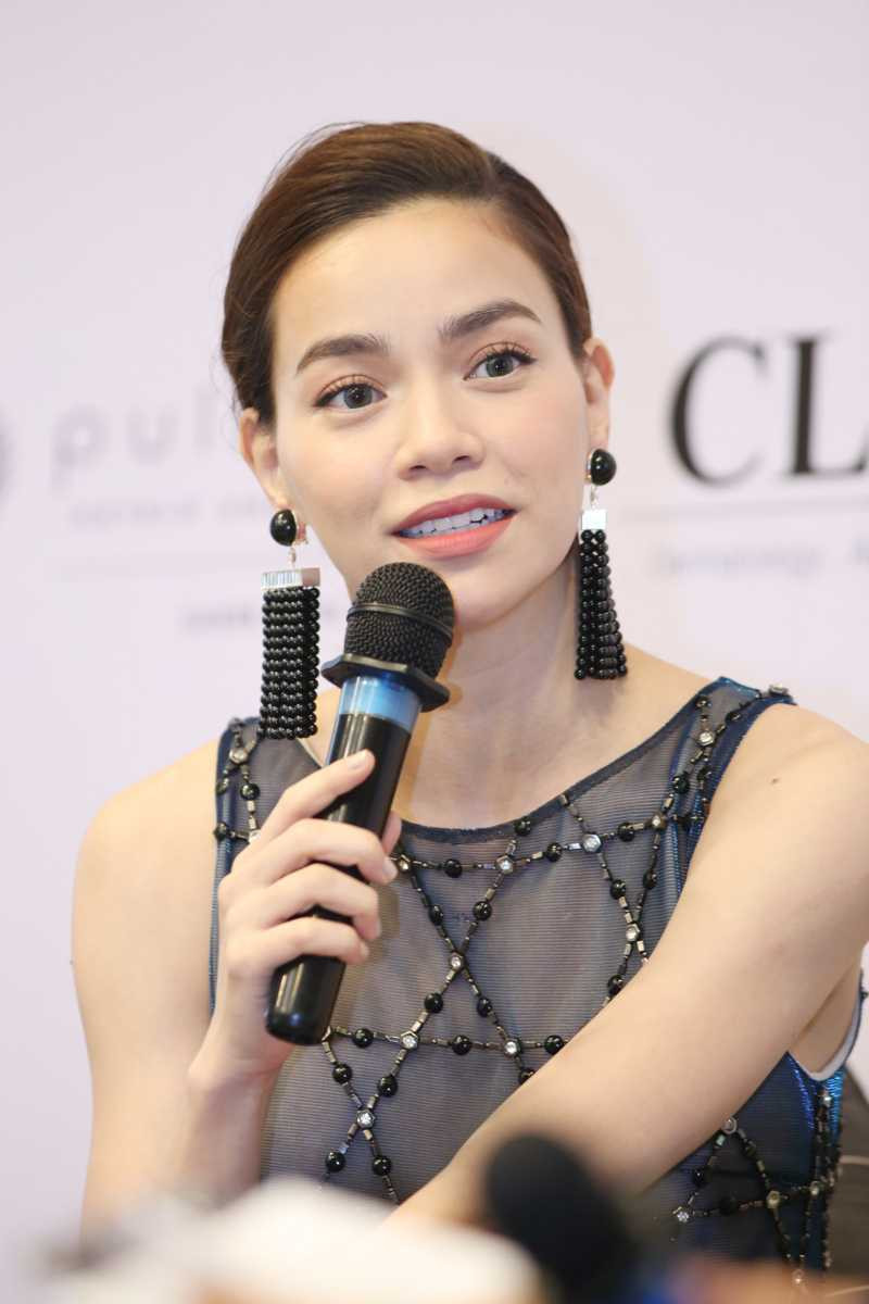 Hồ Ngọc Hà khoe vẻ thanh lịch, cùng Công Trí lần đầu làm cố vấn