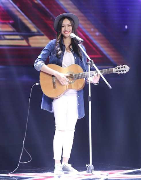 Một thí sinh nữ xinh đẹp của X-factor 2016. 
