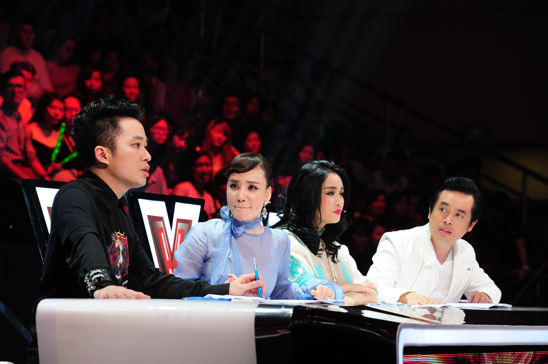 Hồ Quỳnh Hương tìm được 'chị em sến cùng đẳng cấp' tại X-factor