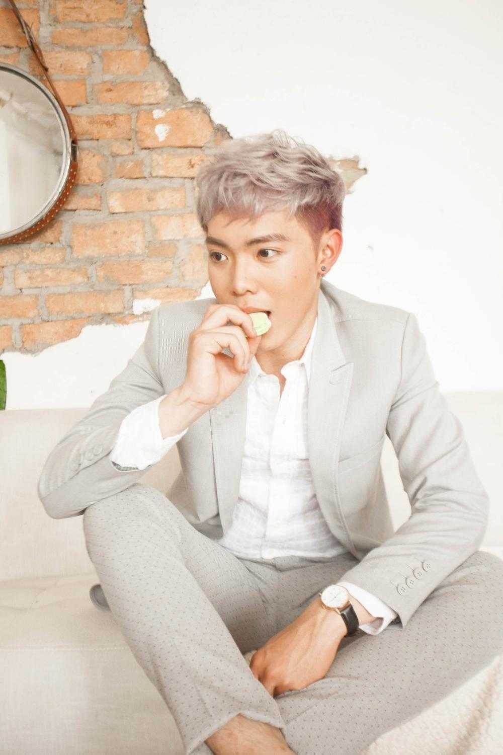 Hoàng Thùy Linh – Minh Hằng đọ vẻ nóng bỏng quyến rũ