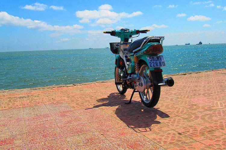 Đúng với tên giấc mơ, Honda Dream in sâu vào tiềm thức nhiều thế hệ người Việt mà cho đến tận ngày nay. Trải qua hàng chục năm, đến nay vẫn luôn có những chiếc Dream II xuất hiện với nhiều bản độ độc đáo như để khẳng định rằng chiếc xe này không bao giờ tàn phai theo năm tháng.