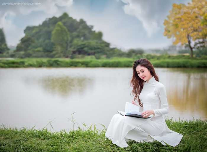 Hot girl Văn hóa Nghệ thuật Quân đội tinh khôi trong bộ ảnh áo dài