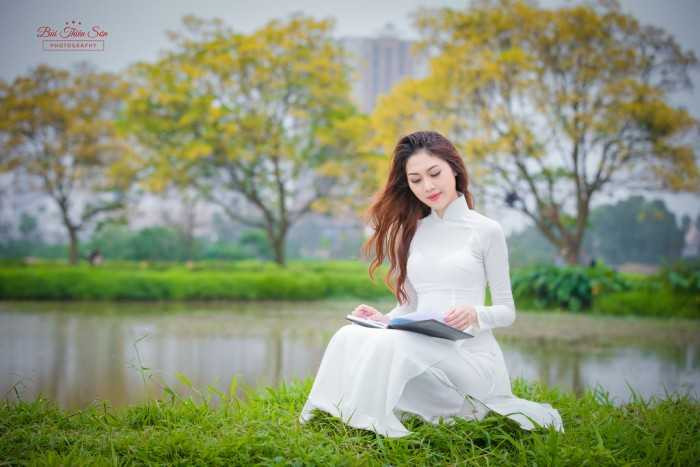 Hot girl Văn hóa Nghệ thuật Quân đội tinh khôi trong bộ ảnh áo dài