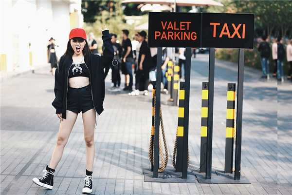 3 hot girl Việt 1m50 có lẻ làm đảo điên cộng đồng mạng