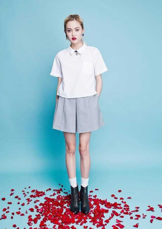 3 hot girl Việt 1m50 có lẻ làm đảo điên cộng đồng mạng