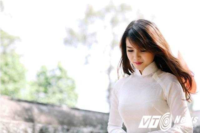 Trâm Trinh chưa có ý định tiến sâu vào làng Showbiz. Hotgirl này mơ ước sẽ trở thành doanh nhân thành đạt về lĩnh vực thời trang, thương hiệu mỹ phẩm.