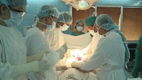 Cuộc phẫu thuật diễn ra thuận lợi Cuộc phẫu thuật diễn ra thuận lợi