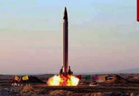 Iran tuyên bố thử thành công tên lửa đạn đạo tầm trung.