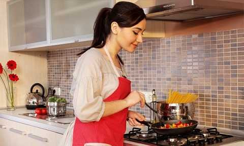 Nấu ăn một lần cho nhiều bữa ăn sẽ giúp bạn luôn có đồ ăn khi cần thiết và giảm thời gian để dọn dẹp gian bếp