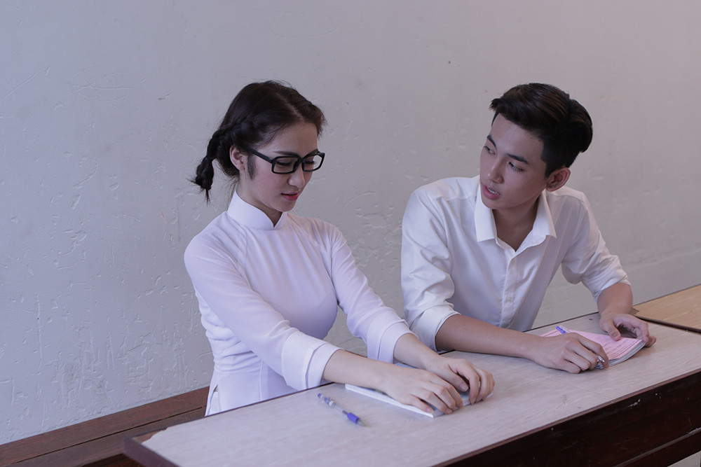 Kevin Khánh làm khách mời trong phim ngắn của Hoà Minzy