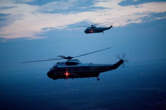 Marine One cũng có các phiên bản giống hệt để đánh lạc hướng khi di chuyển