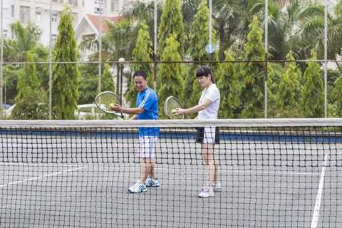 Hệ thống các sân tennis được bố trí trong Khu đô thị Đặng Xá Hệ thống các sân tennis được bố trí trong Khu đô thị Đặng Xá