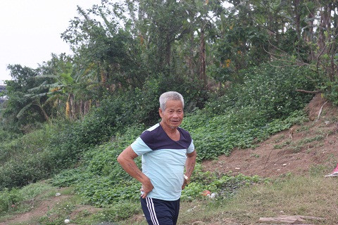 Những lần vớt xác người chết đến bây giờ vẫn luôn hiện hữu trong tâm trí ông.