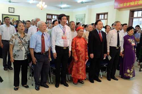 Lãnh đạo Hà Nội, Đà Nẵng thực hiện nghĩa vụ công dân