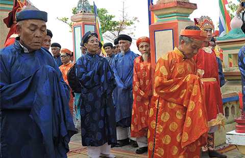 Linh thiêng, Lễ khao lề thế lính Hoàng Sa, Lý Sơn