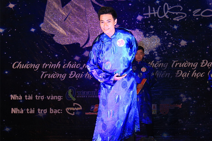 Lộ diện cặp đôi xuất sắc nhất Miss anh Mr Husac