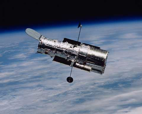 Kính viễn vọng không gian Hubble Kính viễn vọng không gian Hubble