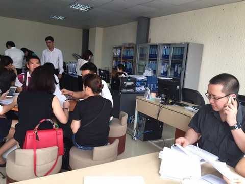 Dự án Ecolife Tây Hồ dự kiến mở bán vào tháng 5/2016, đã có nhiều khách hàng đến trụ sở Công ty để đặt cọc mua căn hộ. Dự án Ecolife Tây Hồ dự kiến mở bán vào tháng 5/2016, đã có nhiều khách hàng đến trụ sở Công ty để đặt cọc mua căn hộ.