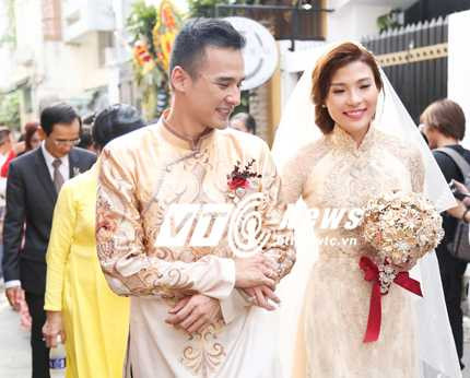 Lương Thế Thành hạnh phúc rước vợ về dinh