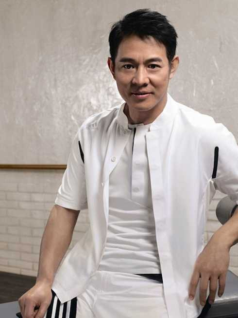 Lý Liên Kiệt có tuổi thơi vô cùng khốn khó.