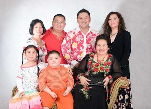 Minh Béo và gia đình.