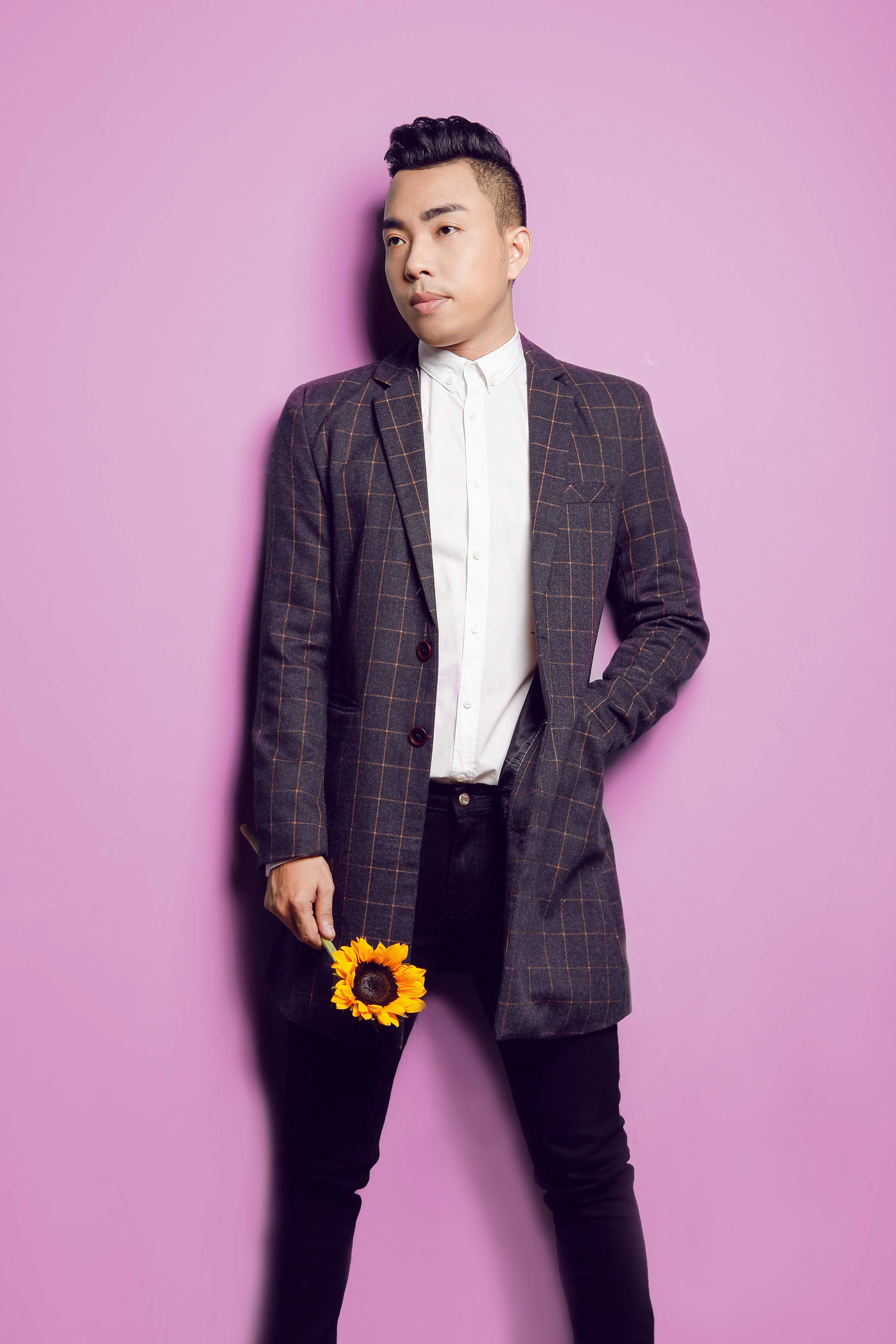 'Mỹ Linh hát quốc ca trước Tổng thống Obama hợp lý, có gì phải tranh cãi?'