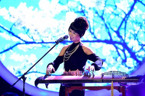 Võ Hạ Trâm hóa thân thành Rin’ với Sakura Sakura