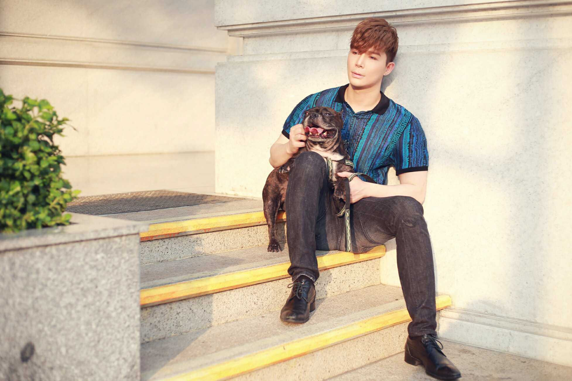 Nathan Lee: Tôi không có nhiều bạn và e dè trước đám đông