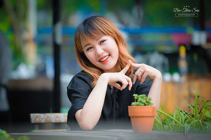 Ngất ngây trước nụ cười tỏa nắng của hot girl Bắc Giang
