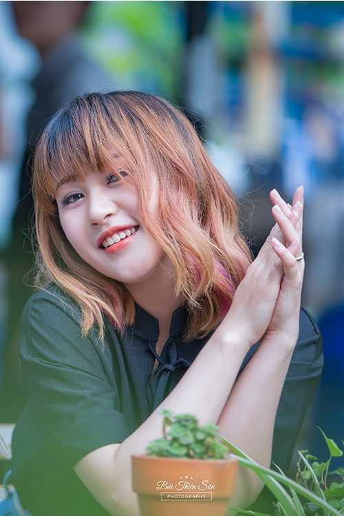 Ngất ngây trước nụ cười tỏa nắng của hot girl Bắc Giang