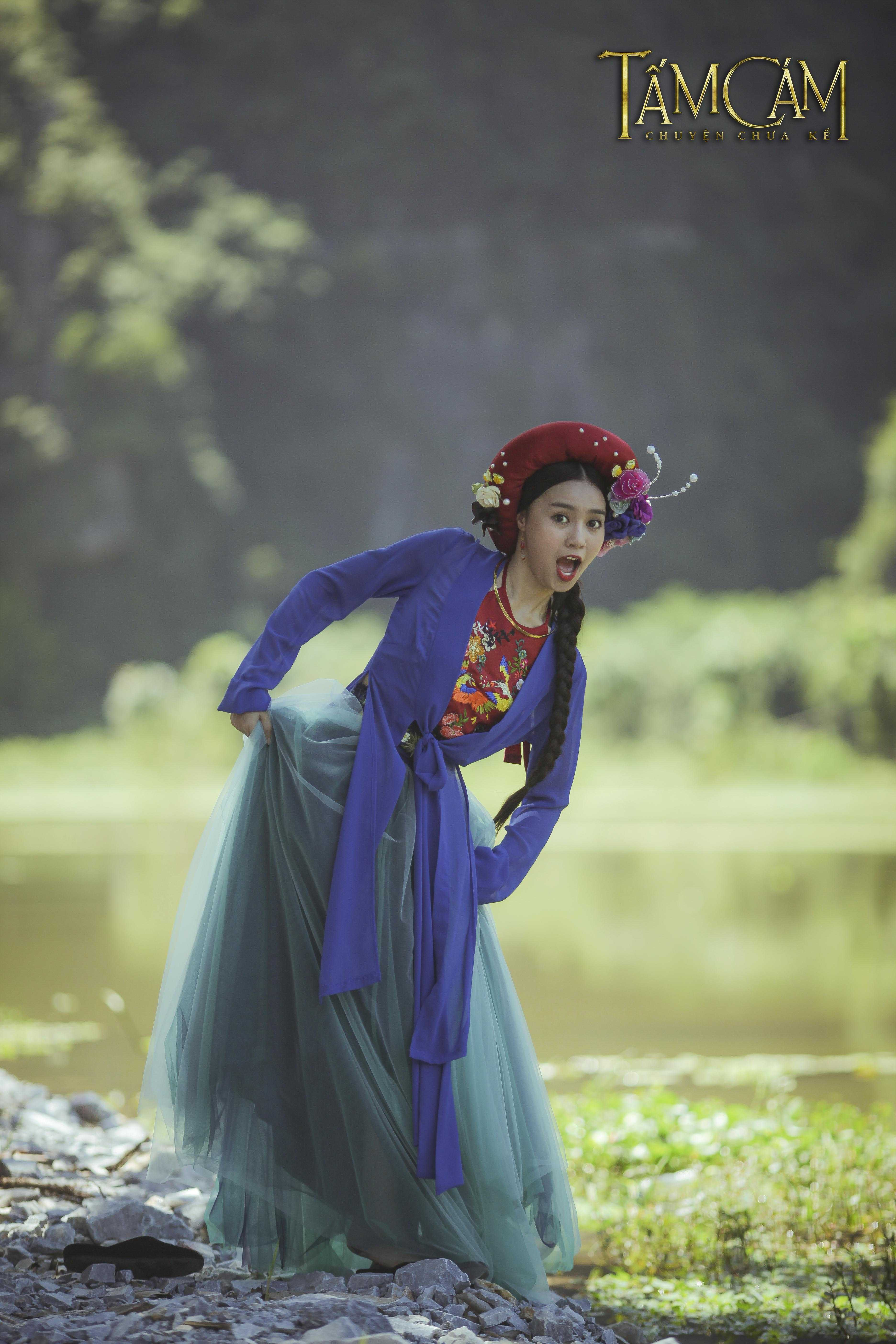 Ngô Thanh Vân – Lan Ngọc: Cặp mẹ con nhà Cám cực xinh đẹp