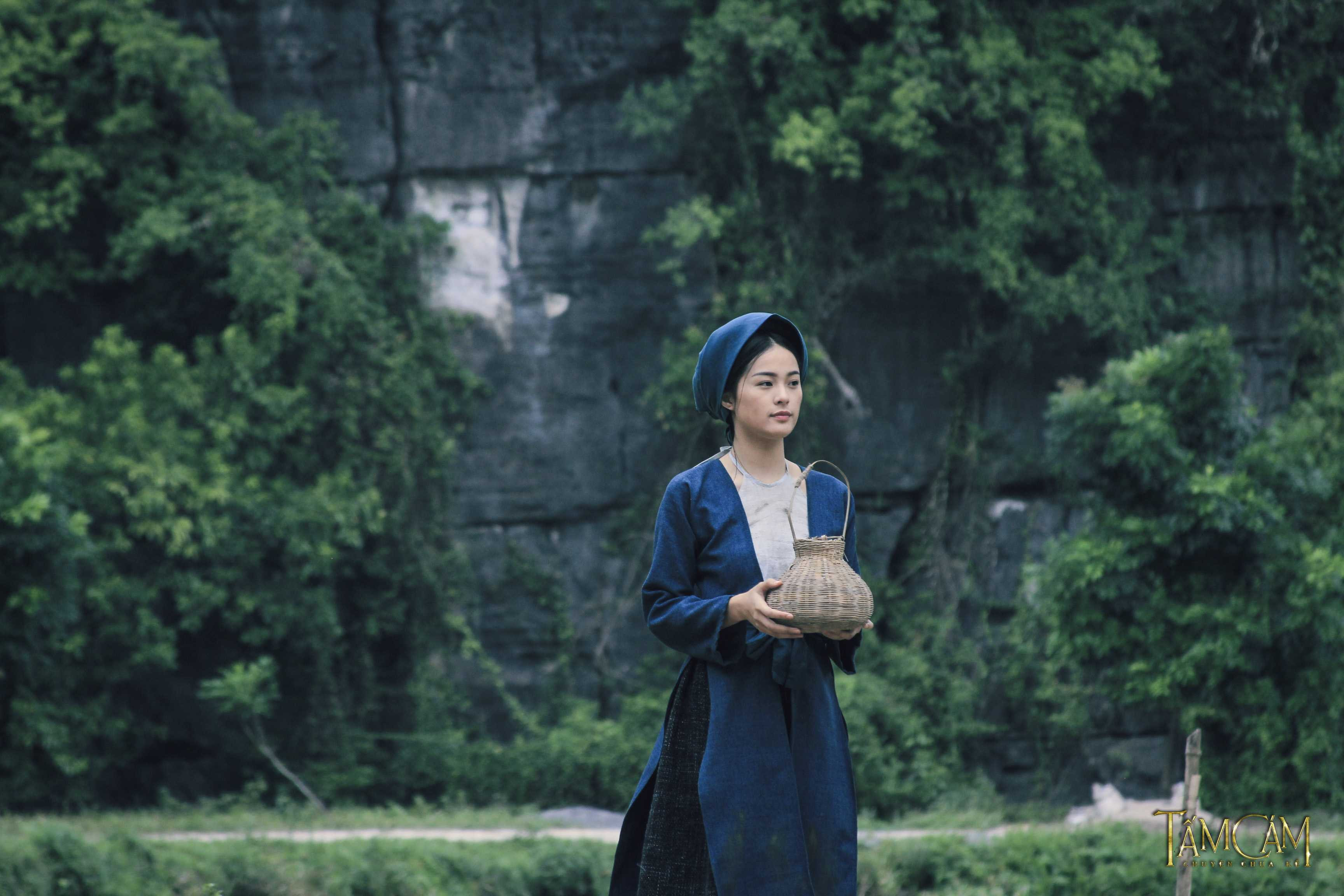 Được chọn vào vai nàng Tấm, Hạ Vi phải đối diện với không ít áp lực từ dư luận