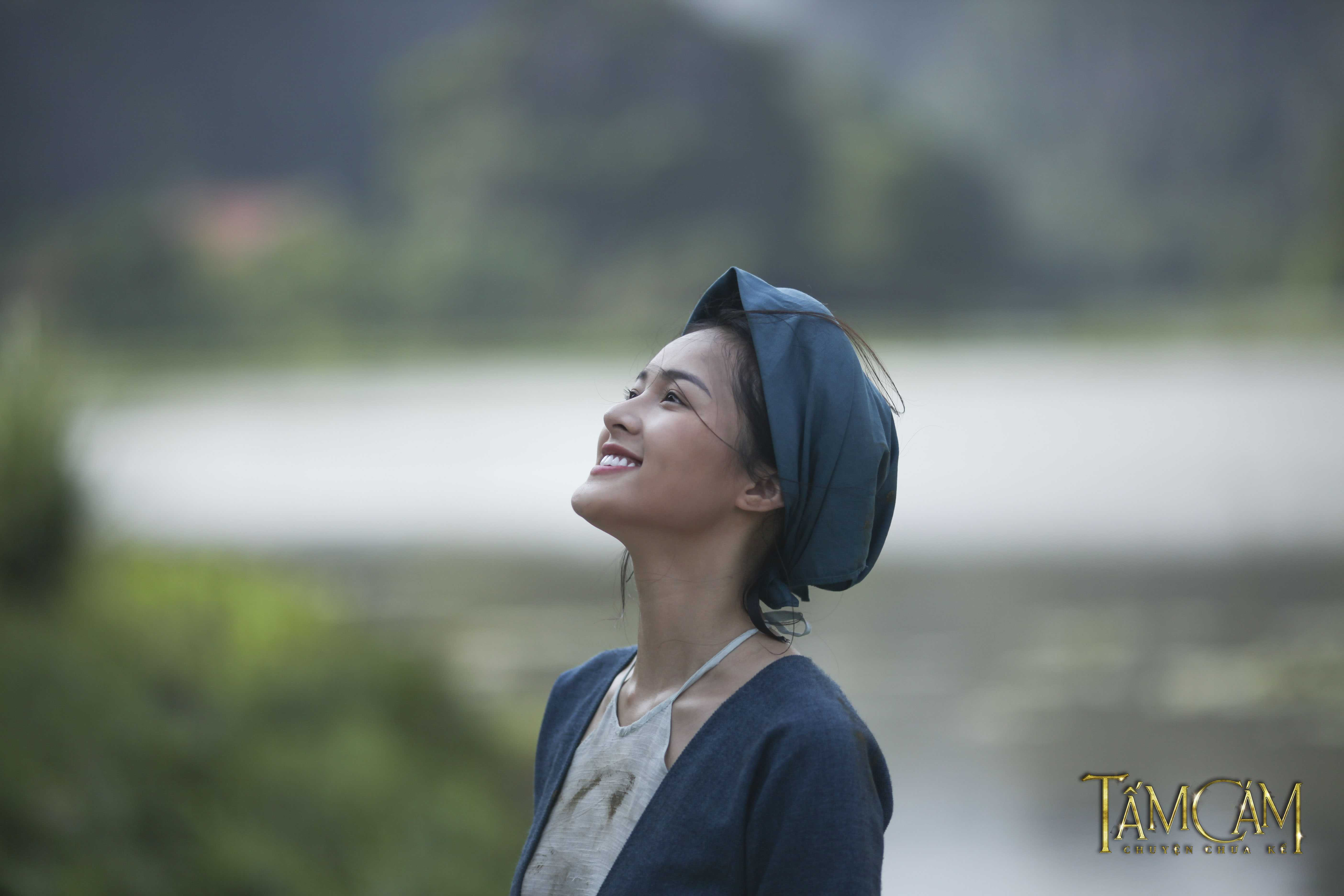 Ngô Thanh Vân lên tiếng bảo vệ bóng hồng của Cường đô la