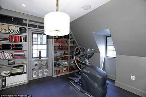 Phòng tập thể thao kết hợp với giải trí. Phòng tập thể thao kết hợp với giải trí.