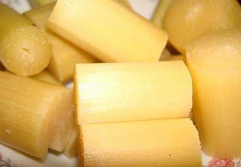 Mía rất thích hợp cho người đau dạ dày vì nó có nhiều chất dinh dưỡng như đạm, canxi, khoáng, sắt, nhiều nhất là đường.