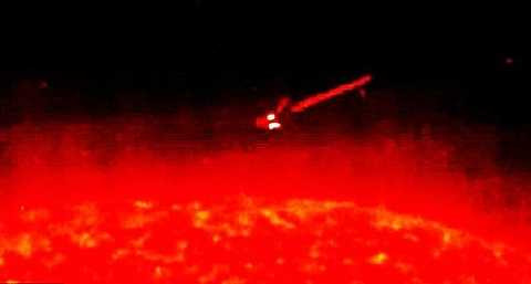 Đã có rất nhiều hình ảnh tiết lộ người ngoài hành tinh đang ở ngay cạnh mặt trời Đã có rất nhiều hình ảnh tiết lộ người ngoài hành tinh đang ở ngay cạnh mặt trời